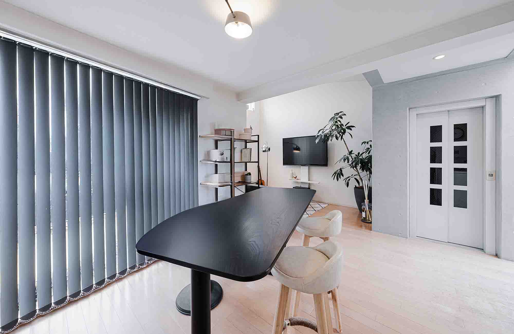 Vertical Blind Blackout