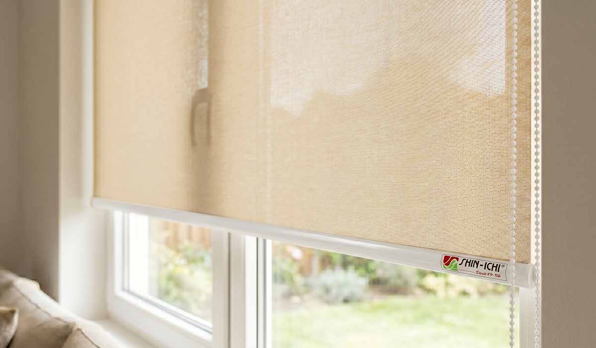 Sunscreen Roller Blind